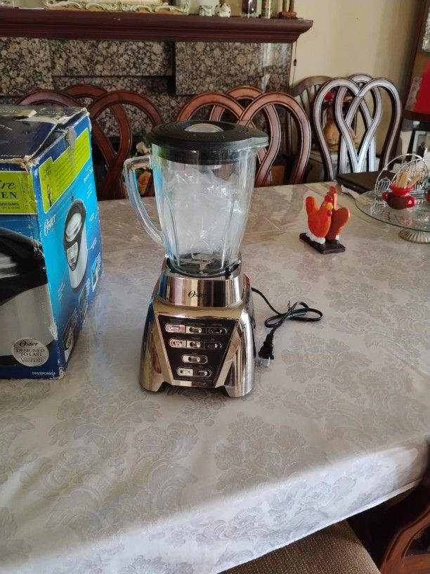 Oster Pressure Cooker $30 Oster Blender $40