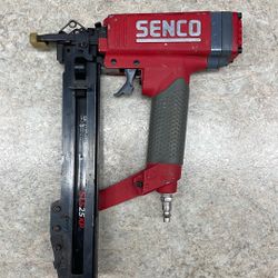 Senco 18 Ga. 1/4” Crown Stapler 3/8” - 1-1/2” (70486750)