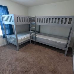 Corner Twin Size Bunk Bed