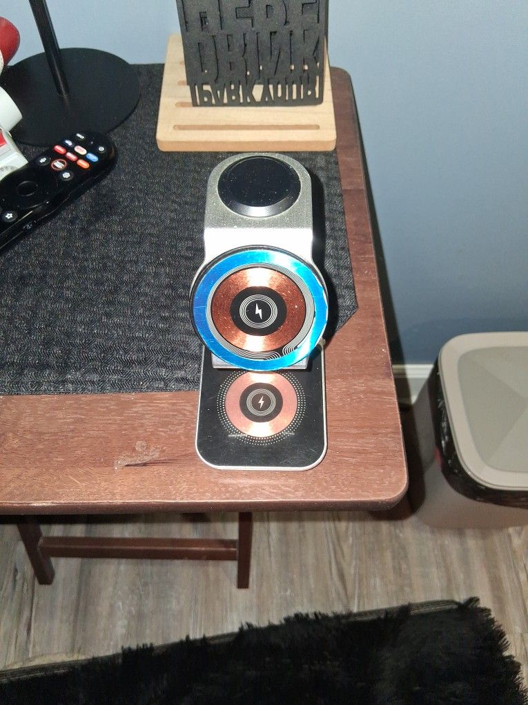 3 in 1 apple iPhone, watch and airpod charger