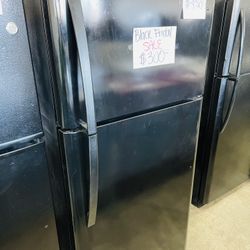 Black Kenmore Refrigerador