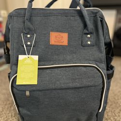 BRAND NEW DIAPER BAG 