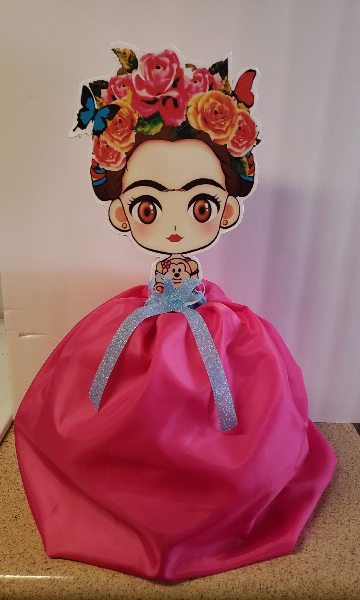 Freda Khalo centerpieces. Ask for prices.