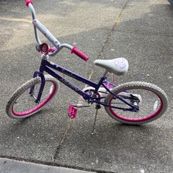 Huffy Seastar Young Girls 20” Bike in excellent shape 