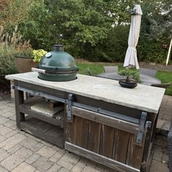 Big Green Egg Table