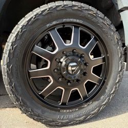 Set 24” Fuel Forged FF09 Tires 35x12.50r24 AT And 2.5 Leveling Kit, F450