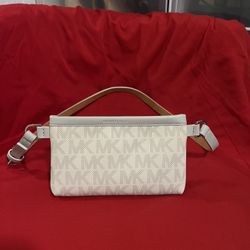 Michael Kors Belt Bag 