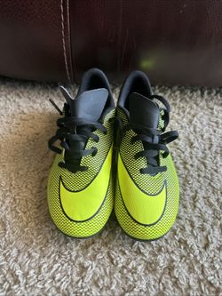 Nike Jr Bravata II Unisex Kids Soccer Cleats Size 3.5 Y