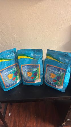 Fish food