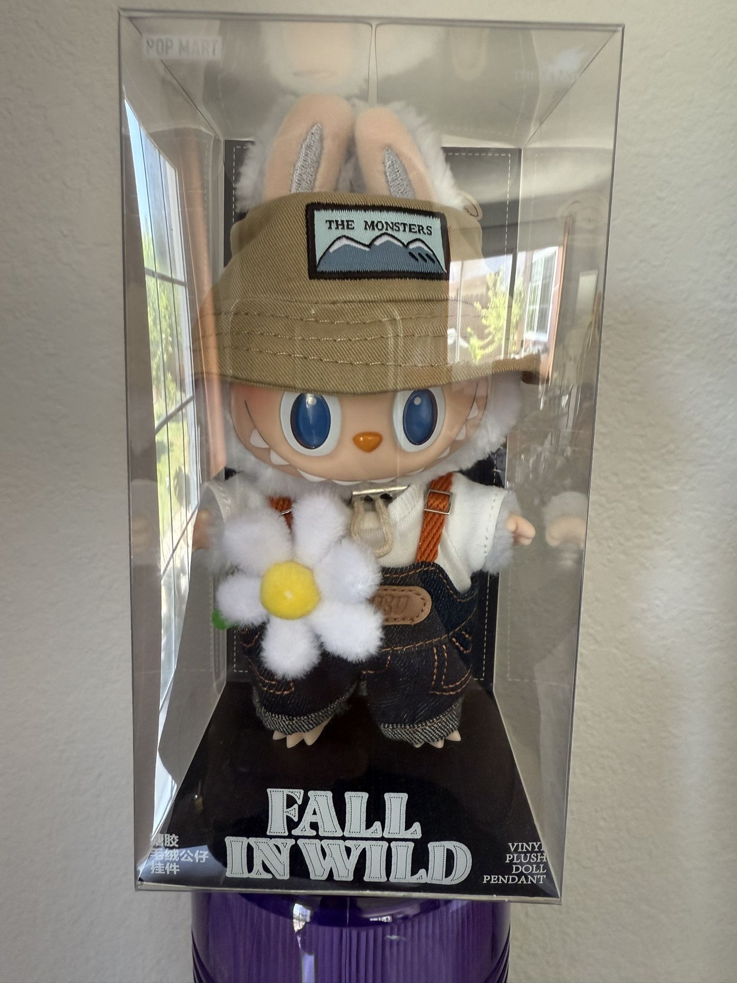fall in wild labubu