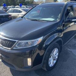 2014 Kia Sorento, Leather, Navigation, Clean Title, CASH PRICE!