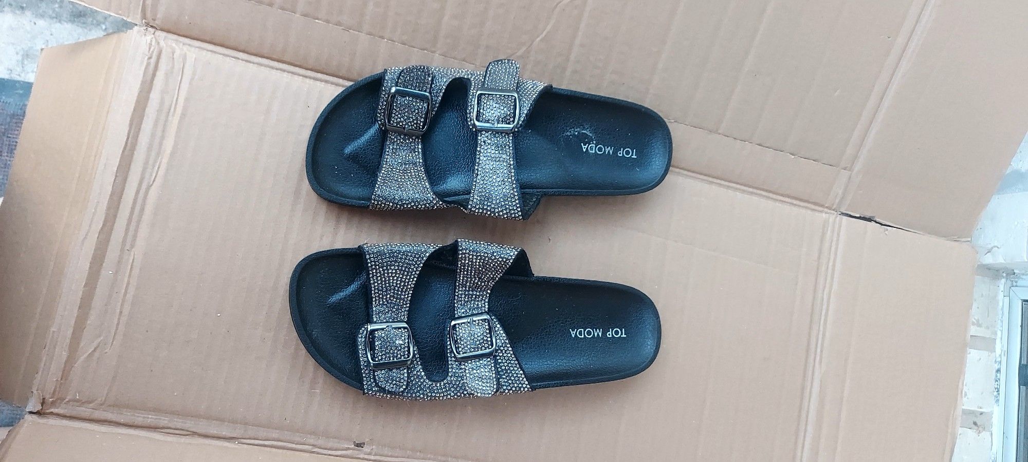 Top Moda Women's Sandals Size 8