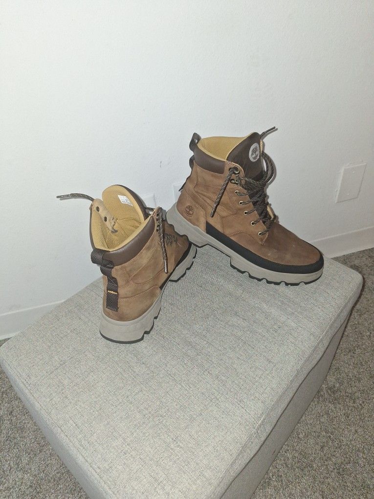 Timberland Hikers/Construction