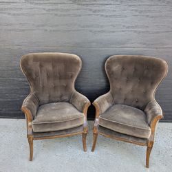 Pair Of Olive Green Velvet Hollywood Regency Tufted Chairs 