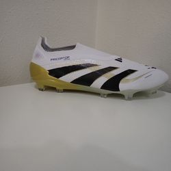 Adidas Predator Accuracy+ FG Elite Laceless Soccer Cleats