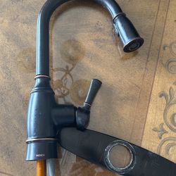 Moan Kitchen Faucet