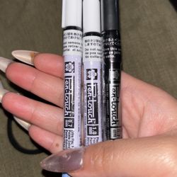 Brand New Fen-touch Paint Markers