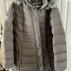 Women’s Free Country Power Down Series 3X Grey Puffer Jacket with Detachable Hood in Excellent Condition 