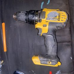 Dewalt Drill With Battery 