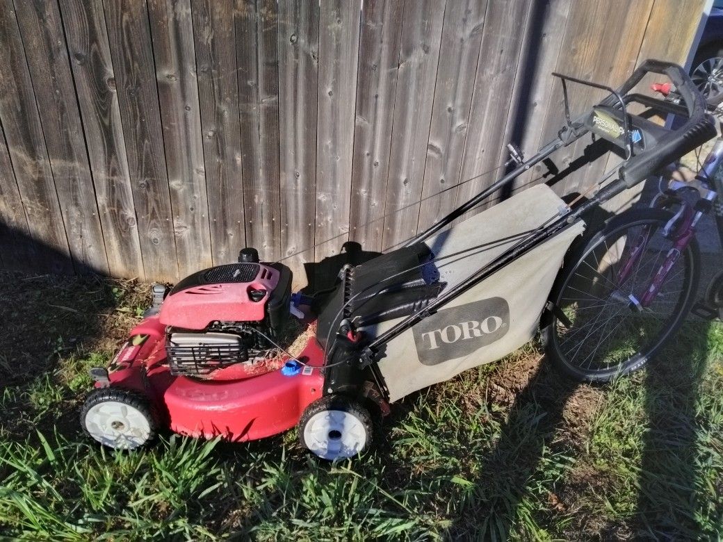 Toro Lawn Mowers 