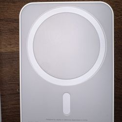 Apple MagSafe Charger