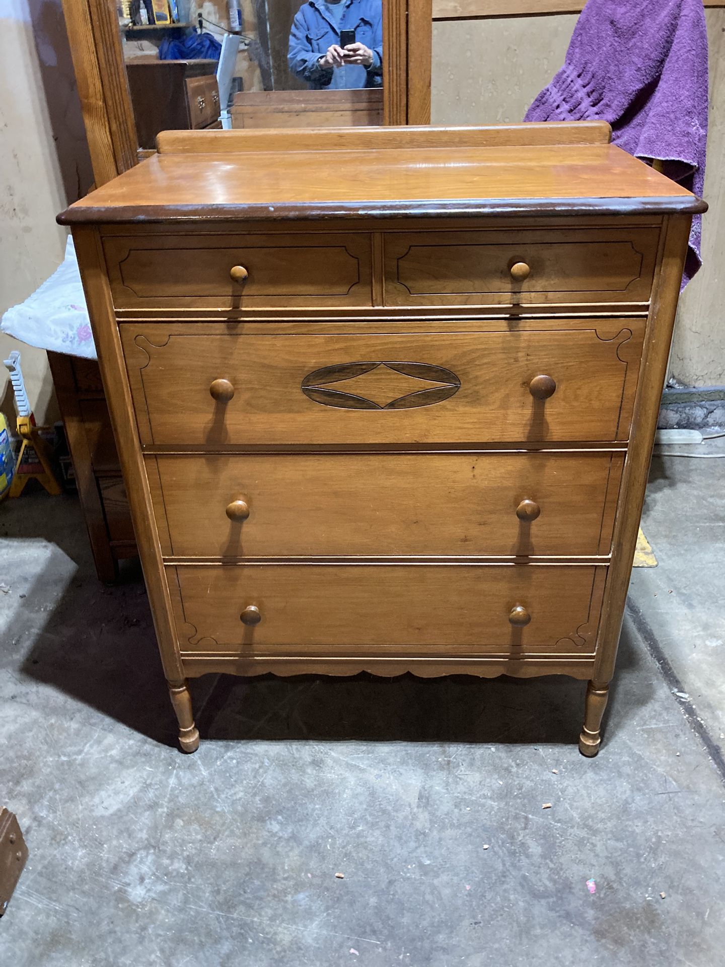 Stunning Antique 5 Drawer Dresser