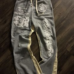 Flared HellStar Sweatpants 