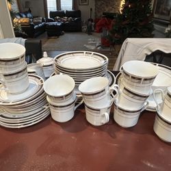 China “Majesty Bellevue” Find China 8424+ Extras