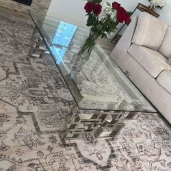 Mirror, coffee table