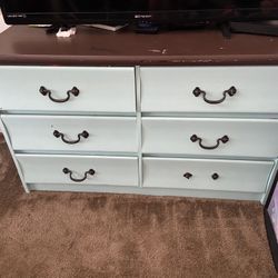 Dresser And Tv