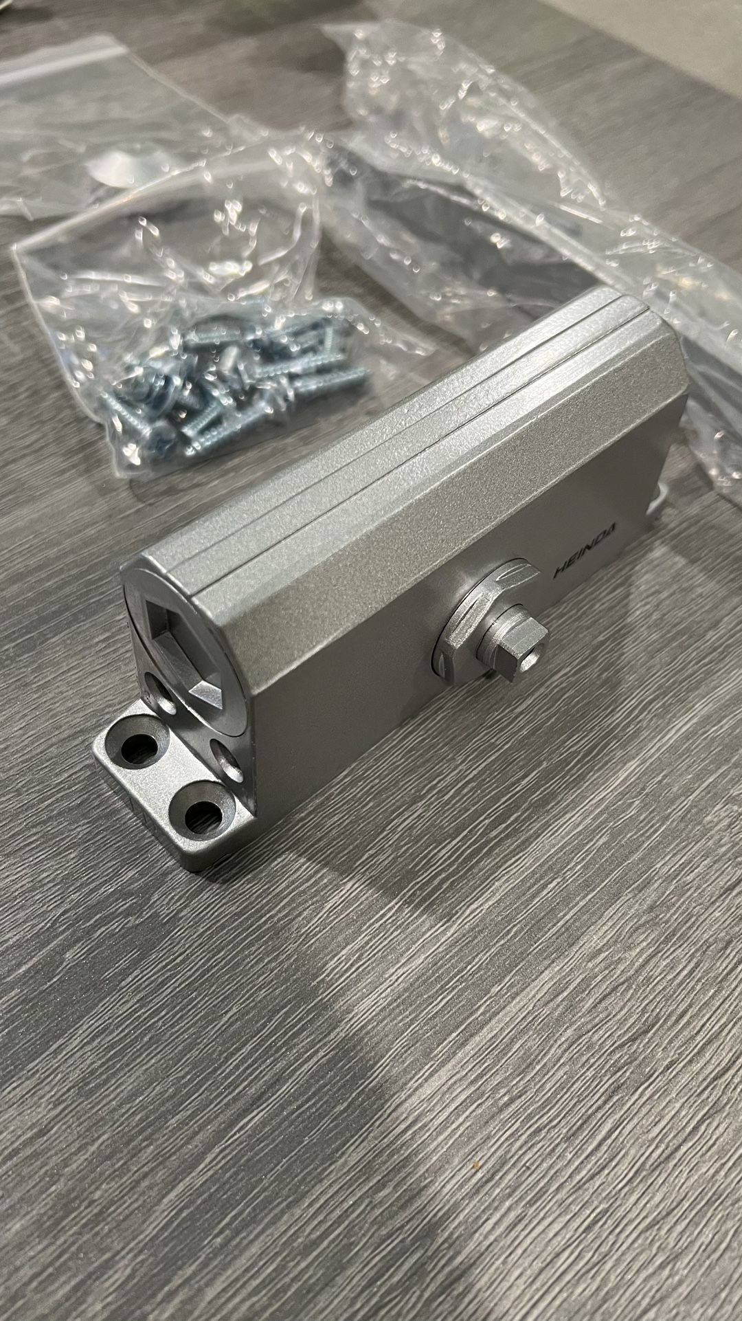 Automatic Door Closer HEINDA Home Commercial HD-132 (For 55-99 lbs) Silver 