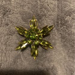 Vintage Signed Judy Lee Brooch