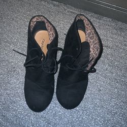 Black Shoes With Heels