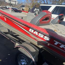 2008 Bass Tracker All Aluminum Boat. Boat Is In Good Condition 7500.00$ OBO 