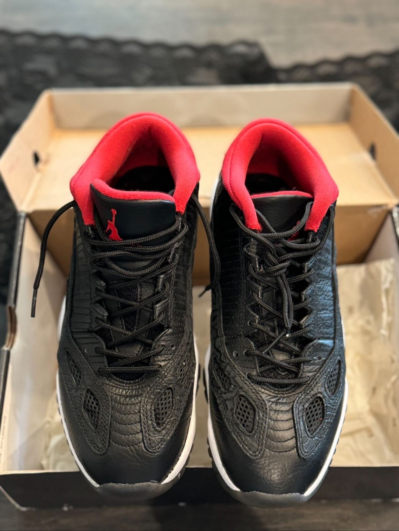 Jordan 11