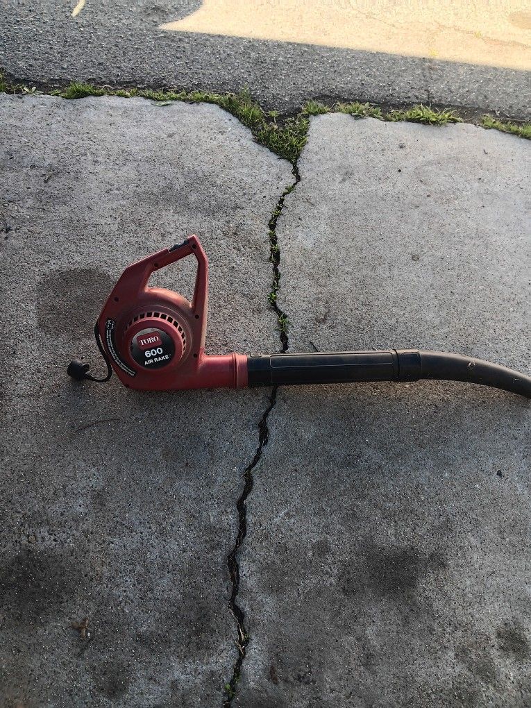 Toro Air Leaves Blower. . ( Electric)