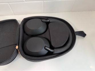 Sony WH-1000XM5 Noise Canceling Headphones