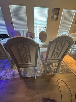 Dinning table