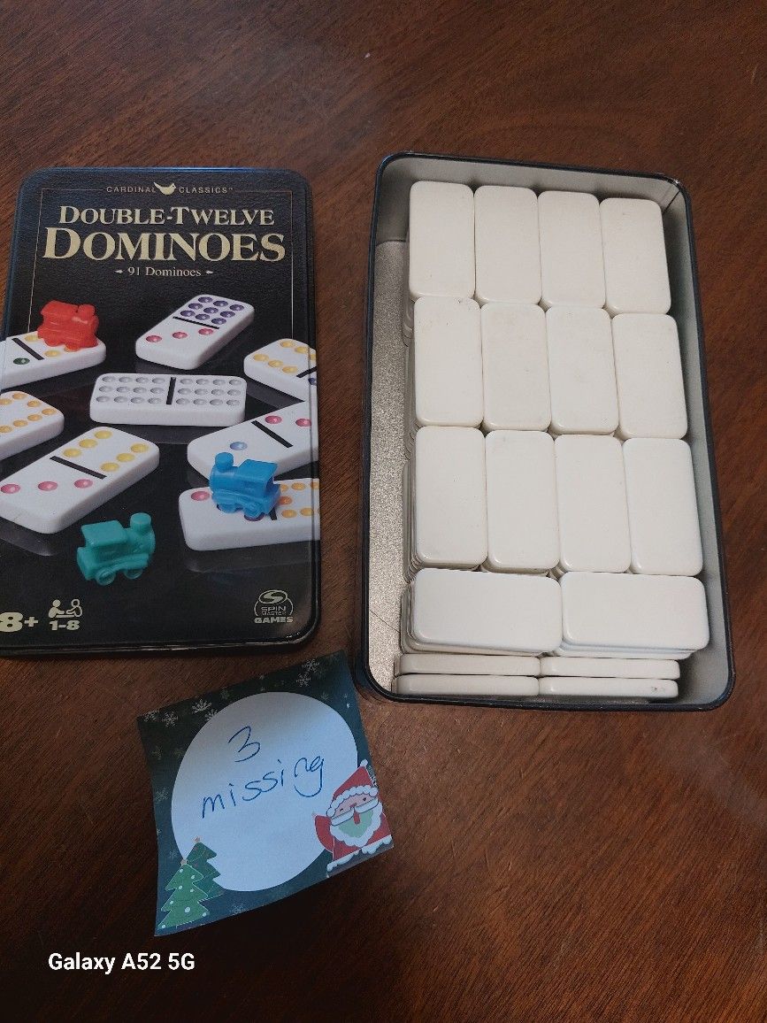Dominoes