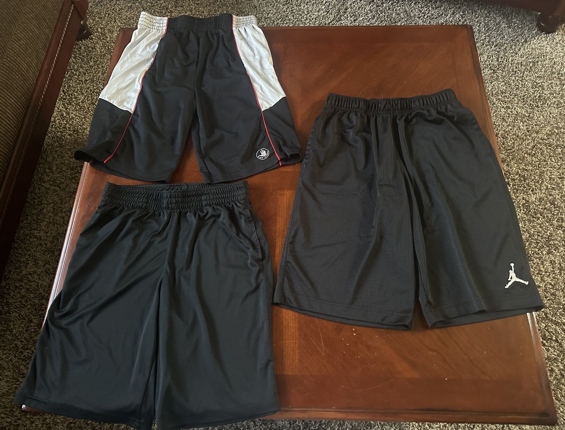 🗣 Athletic Wear Shorts LOT Size 14 Youth Kids by Body Glove, Jordan and Cat and Jack