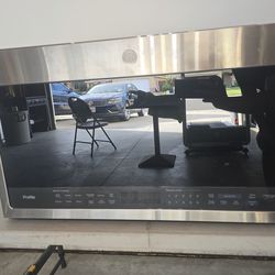 GE  Over the range microwave