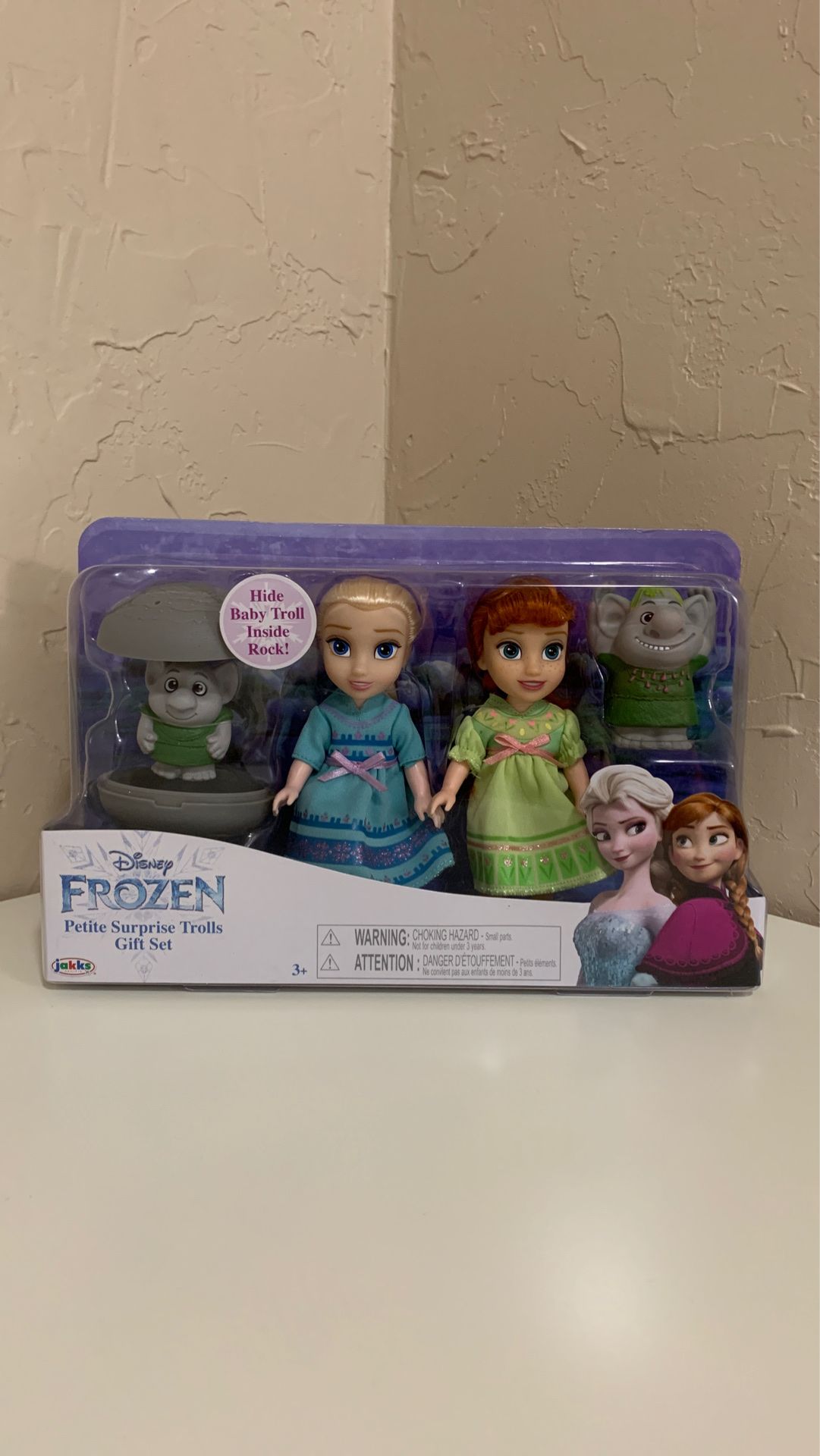 Disney Frozen, Petite Surprise Trolls, Gift Set