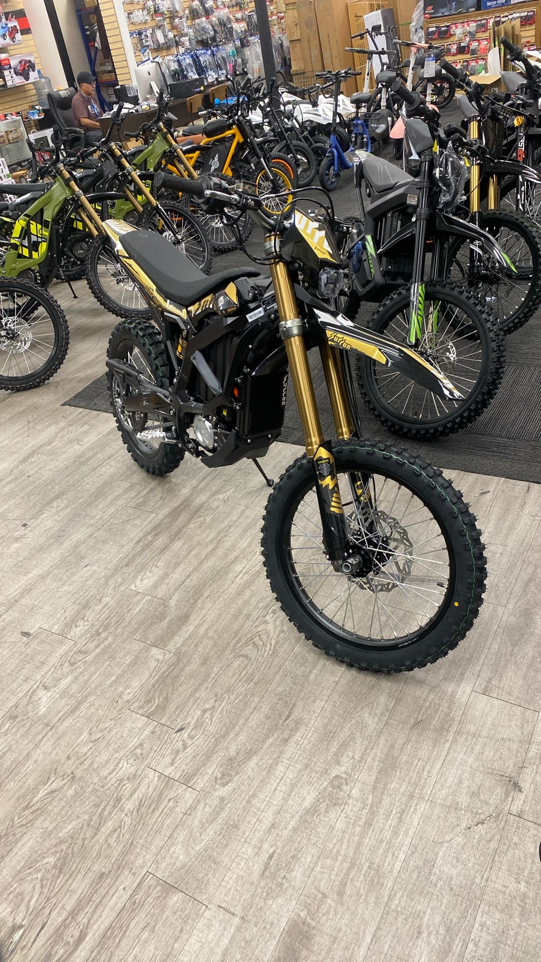 2025 Surron Ultra Bee 