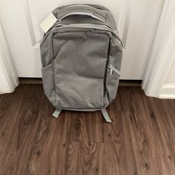 Zoom TSA Gray Backpack 
