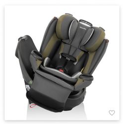 New Wrapped Evenflo Extend 360 Carseat