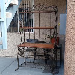 Big Long Baker's Rack Partly Disassembled Price Is Firm Door Pickup Bring Help To Carrie Huge Sale Read Description