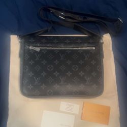 Louis Vuitton bag