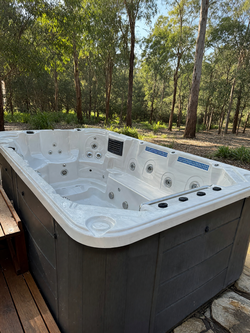 2018 Catalina Malibu C-210 Swim Spa – Like New Condition - Redding, CA