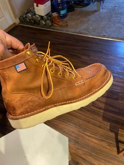 Danner Bull run toe size 10 still good