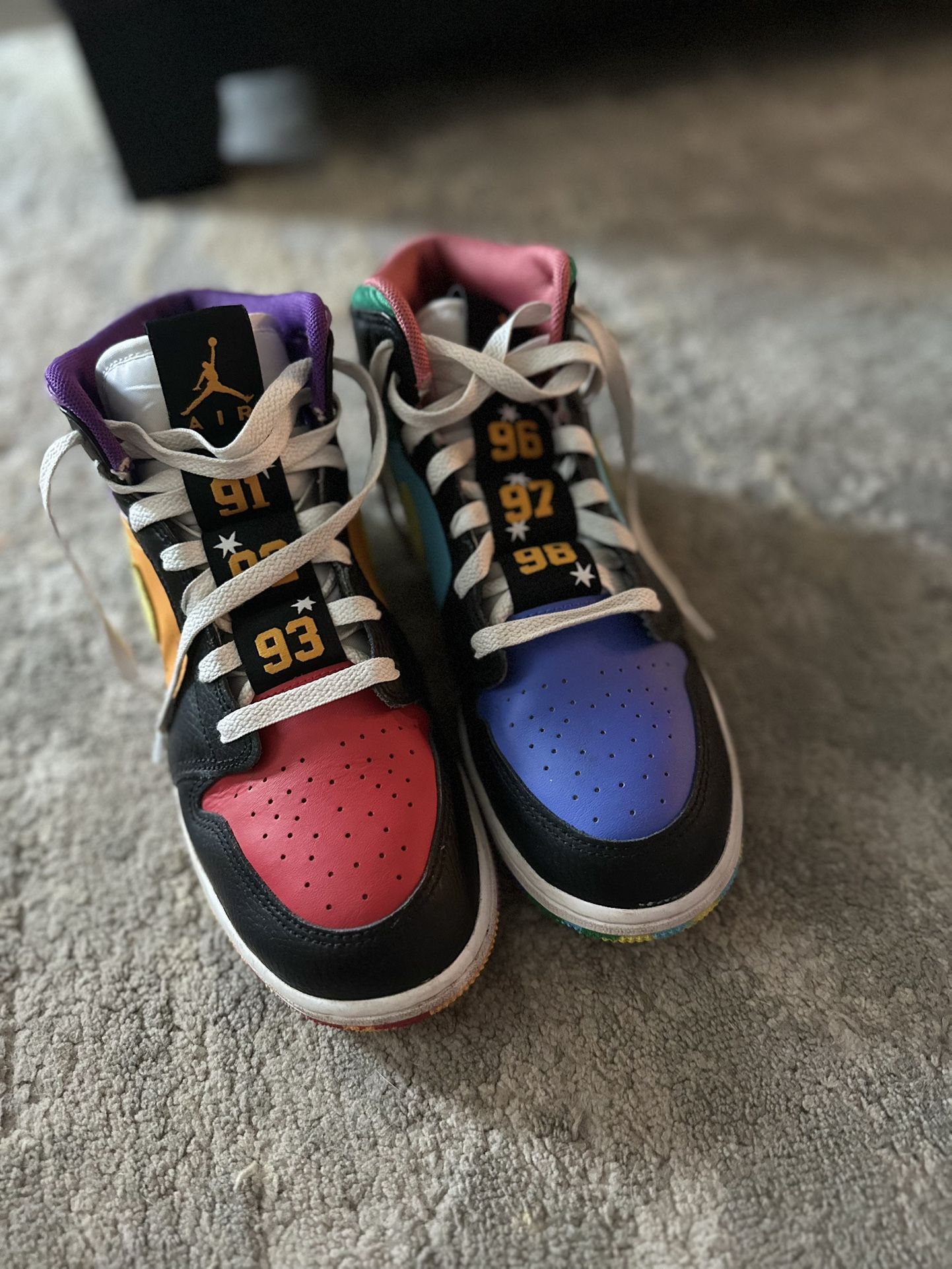 Jordan Six Championship Size 7Y